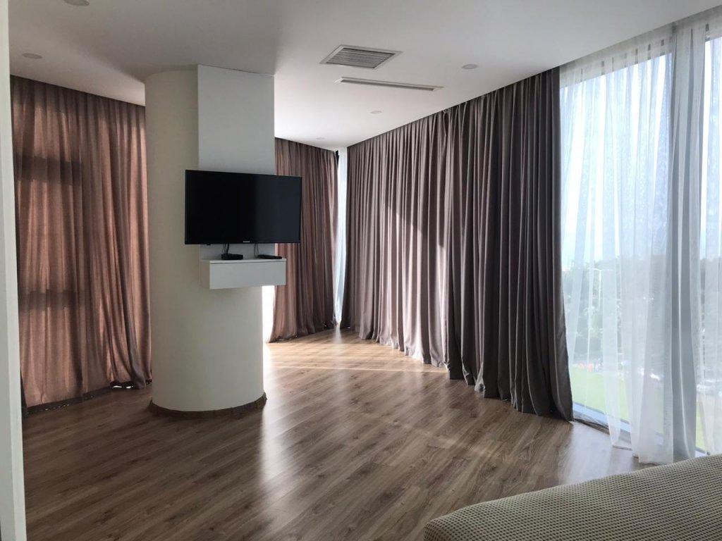 Bellevue Residence Suites Батуми Екстериор снимка