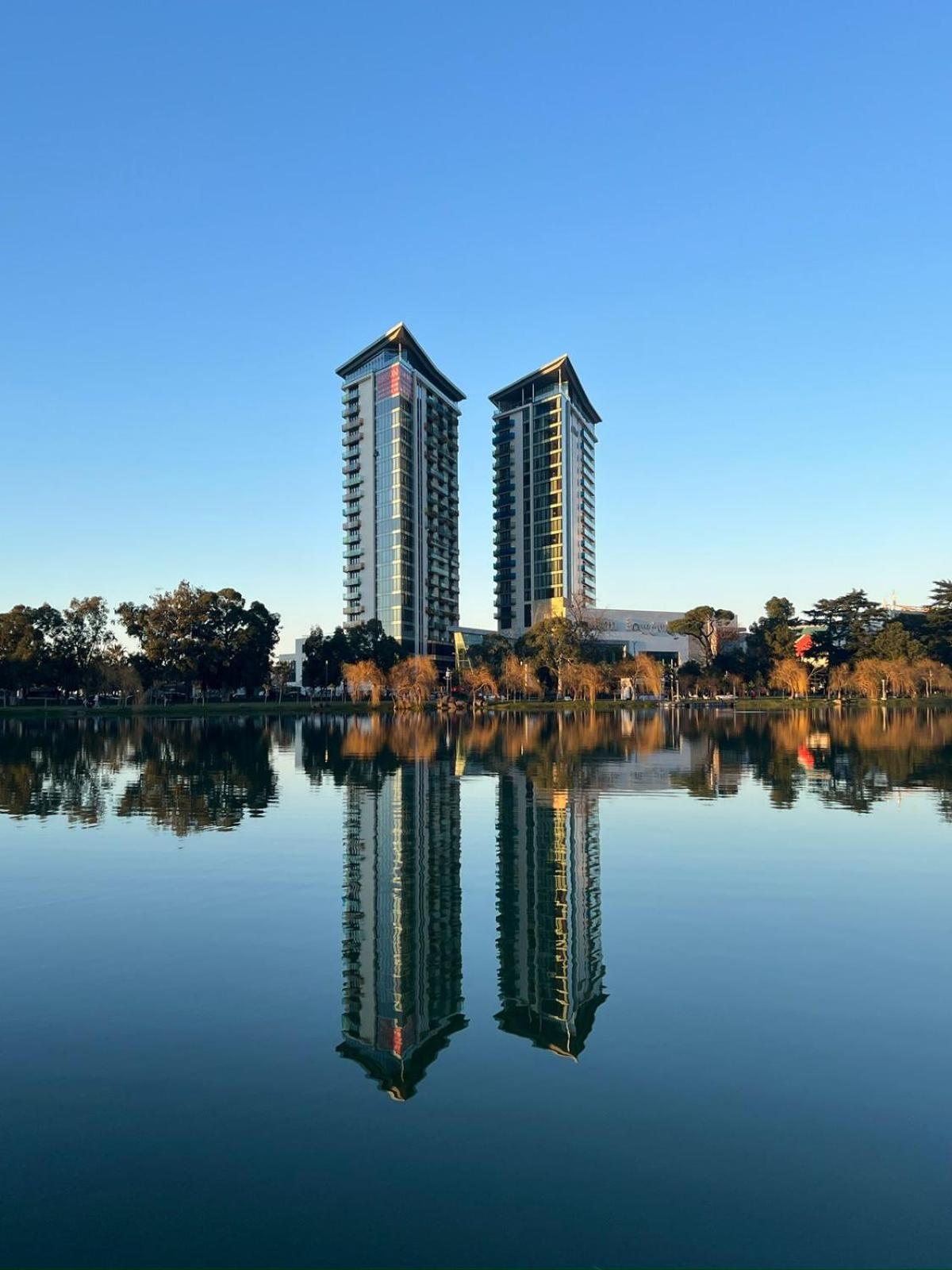 Bellevue Residence Suites Батуми Екстериор снимка
