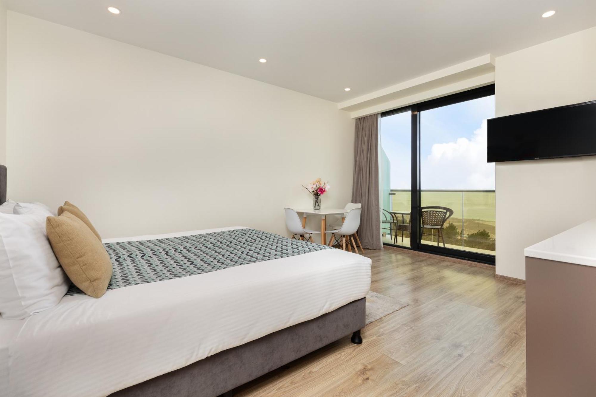 Bellevue Residence Suites Батуми Екстериор снимка