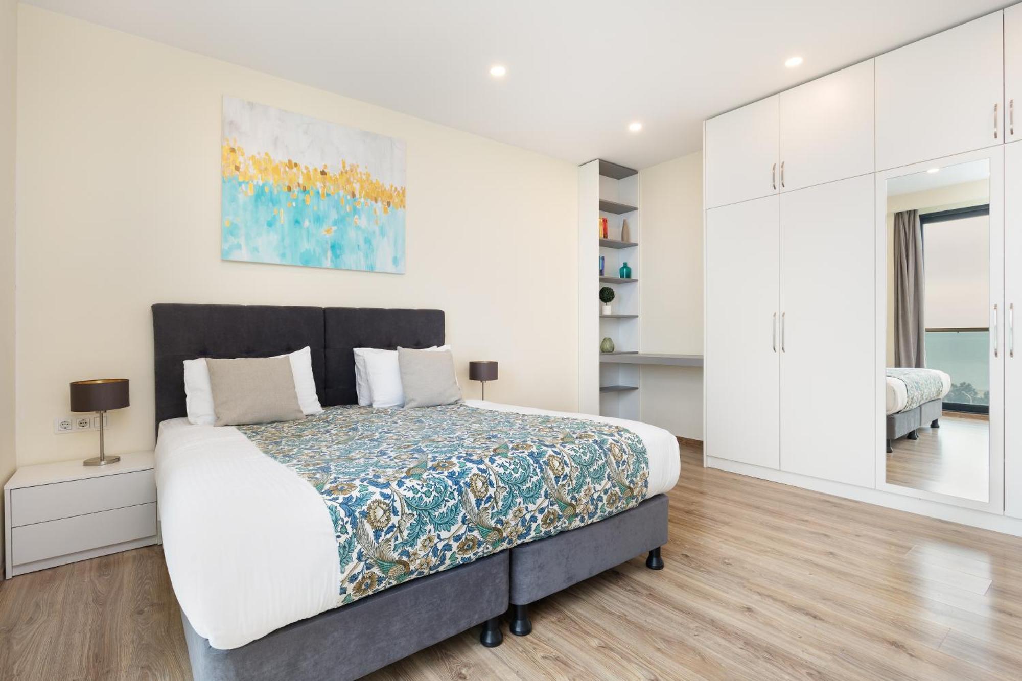 Bellevue Residence Suites Батуми Екстериор снимка